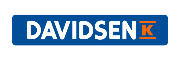 Logo af Grønkjær & Madsen ApS med navn og symbol.